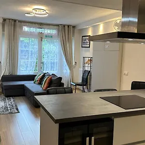 Apartment With Sauna, Amsterdam